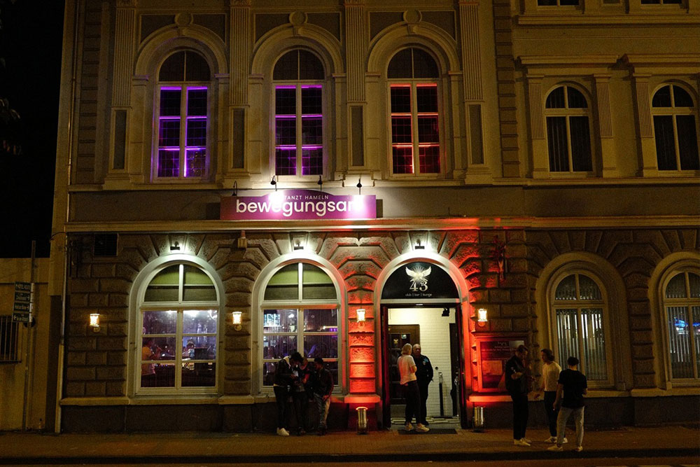 Aussenansicht vom Club 43